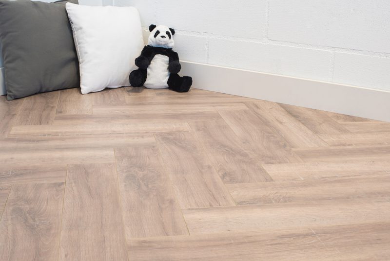 Floer Visgraat Laminaat - Gerookt Wit Eiken - Afbeelding 3