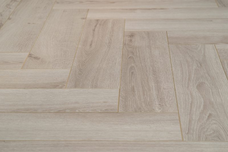 Floer Visgraat Laminaat - Vergrijsd Eiken - Afbeelding 7