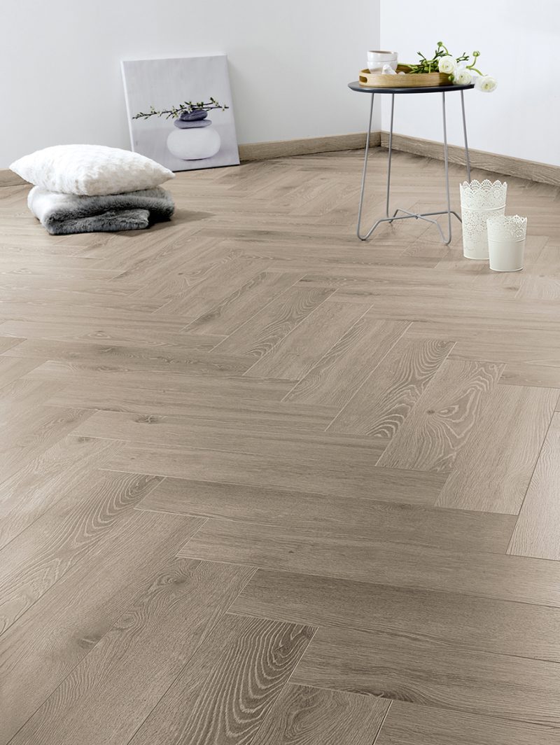 Floer Visgraat Laminaat - Vergrijsd Eiken - Afbeelding 4