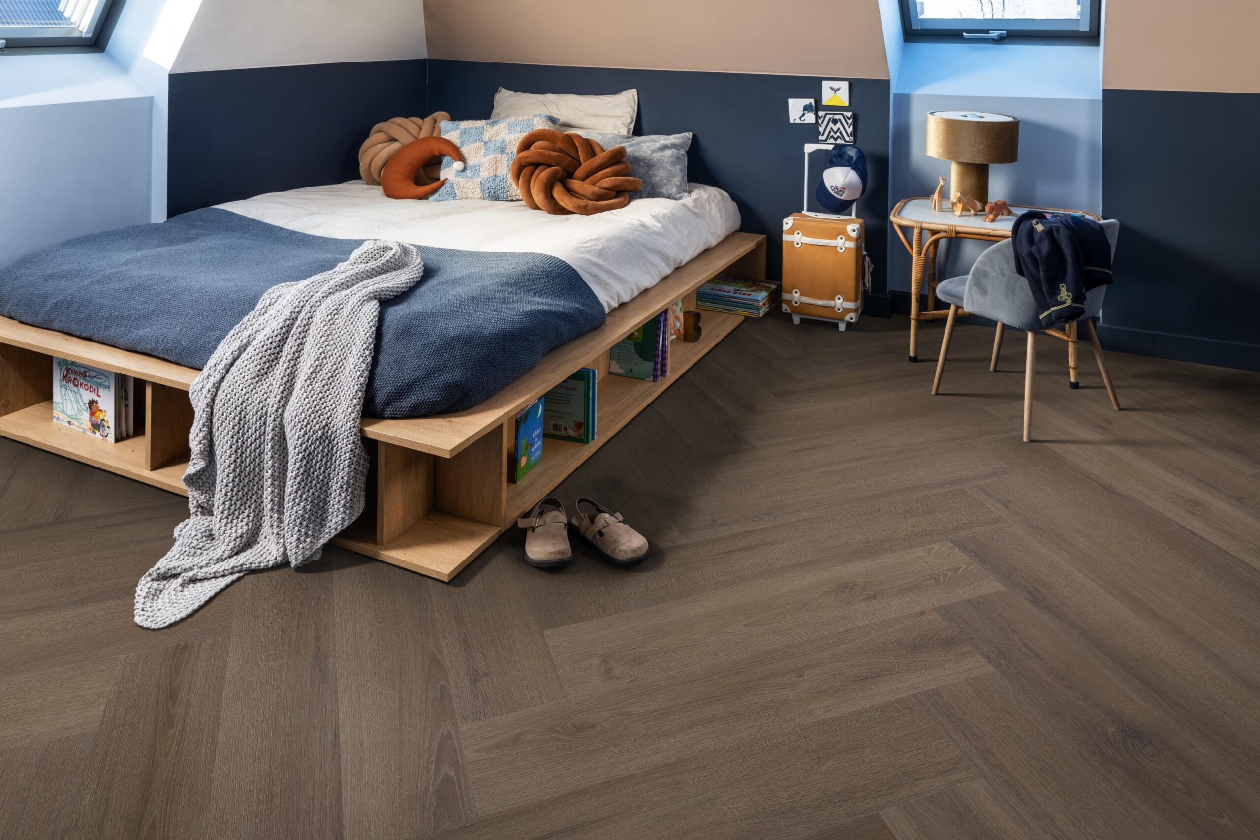 PVC - Ambiant Spigato xl Valento visgraat dryback brown - toplaag 0.55 - xl brown