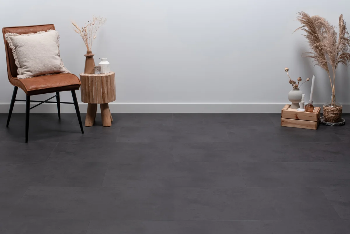 Floer Tegel Click PVC - Betonlook Zwart - Afbeelding 3