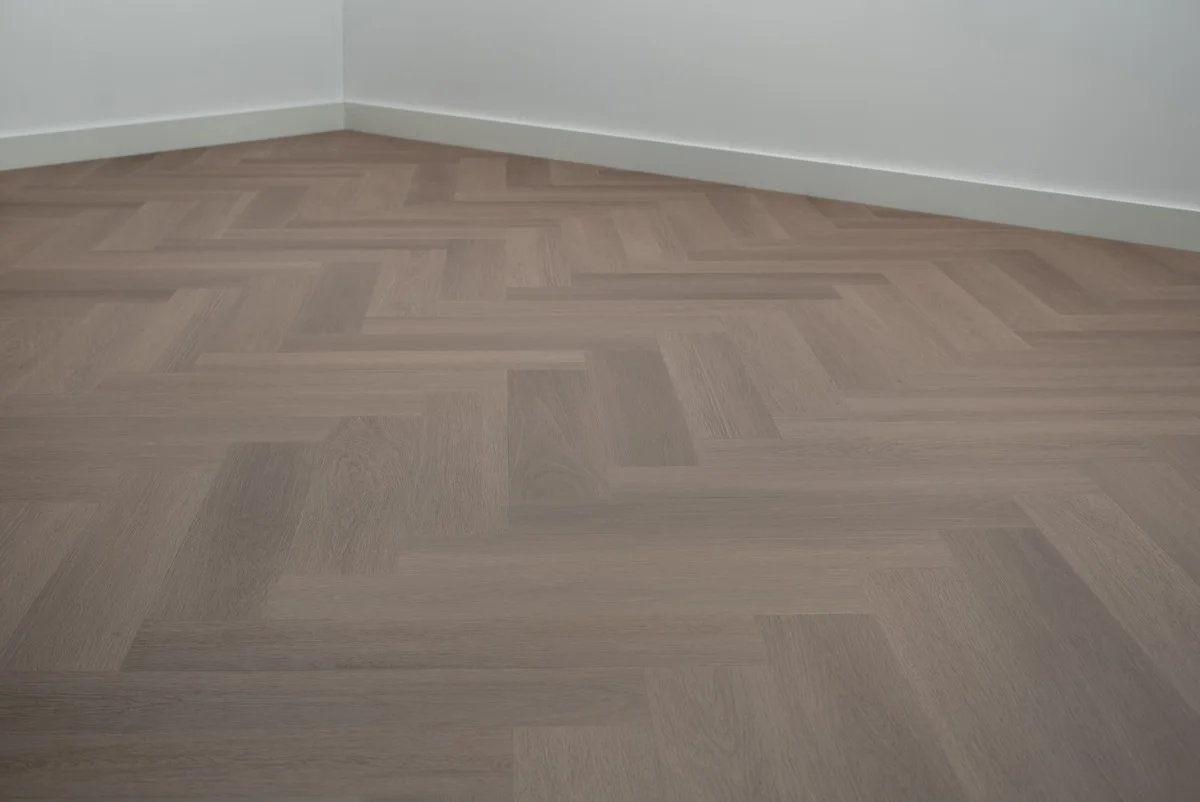 Floer Visgraat Click PVC - Greige Eiken - Afbeelding 12
